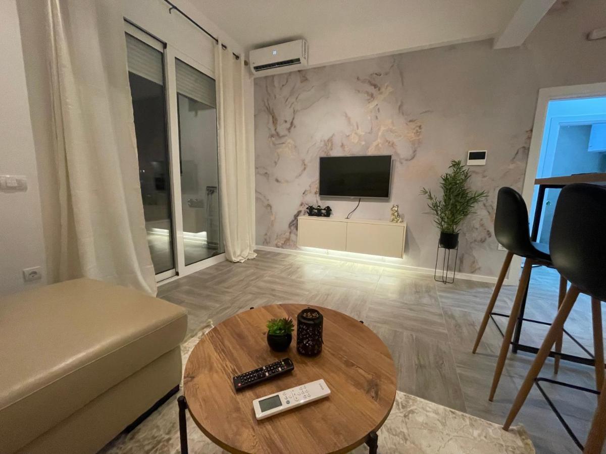 Appartement Elena à Bar Extérieur photo