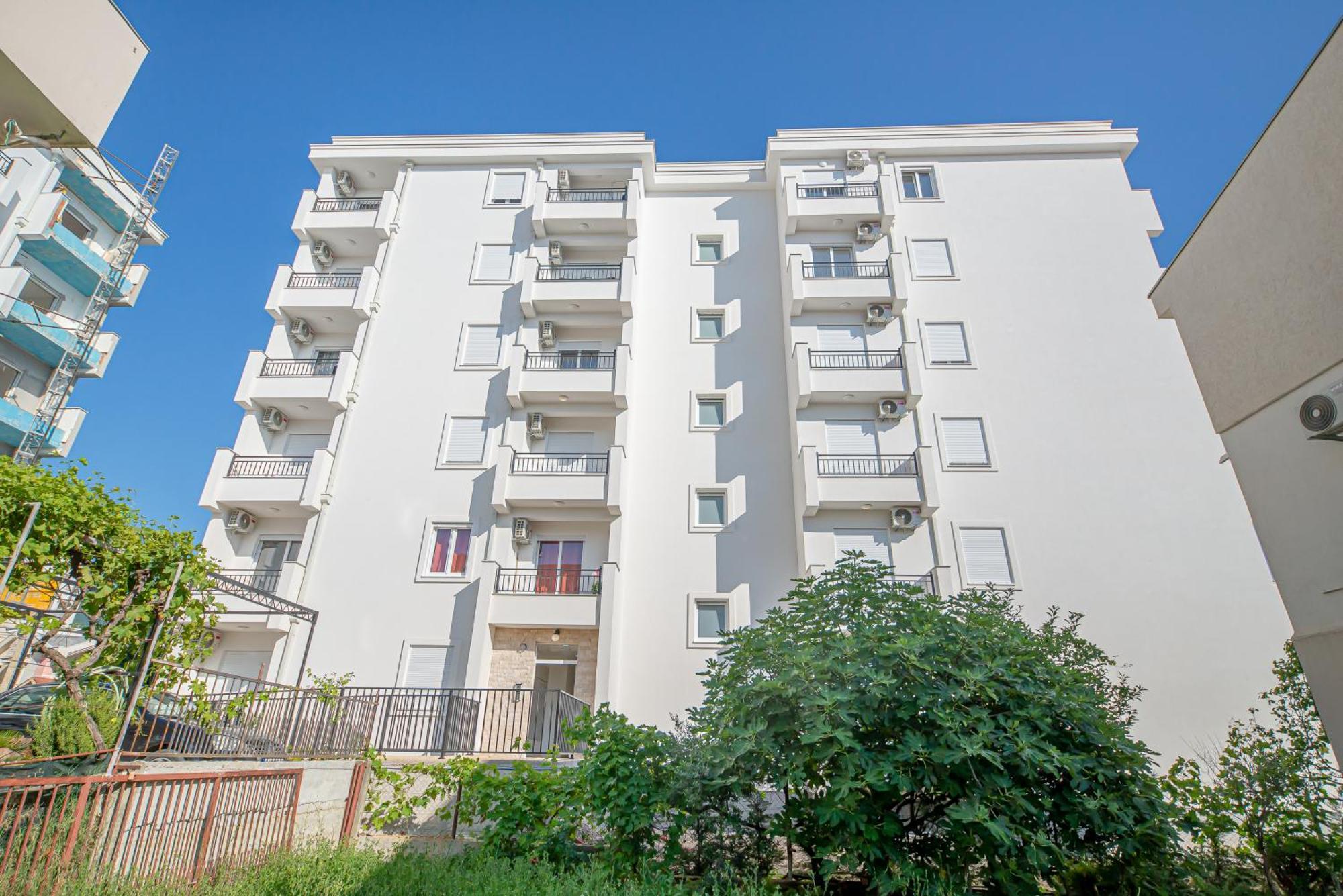 Appartement Elena à Bar Extérieur photo